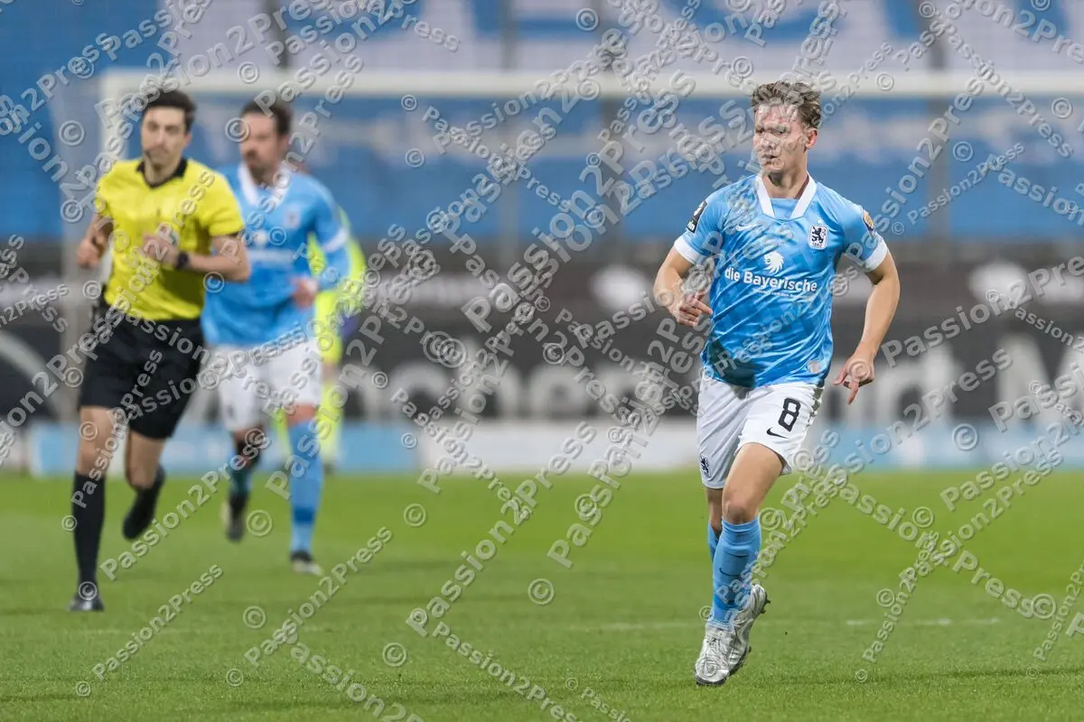 M60UHG_20210226_0204