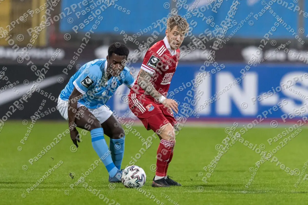 M60UHG_20210226_0228