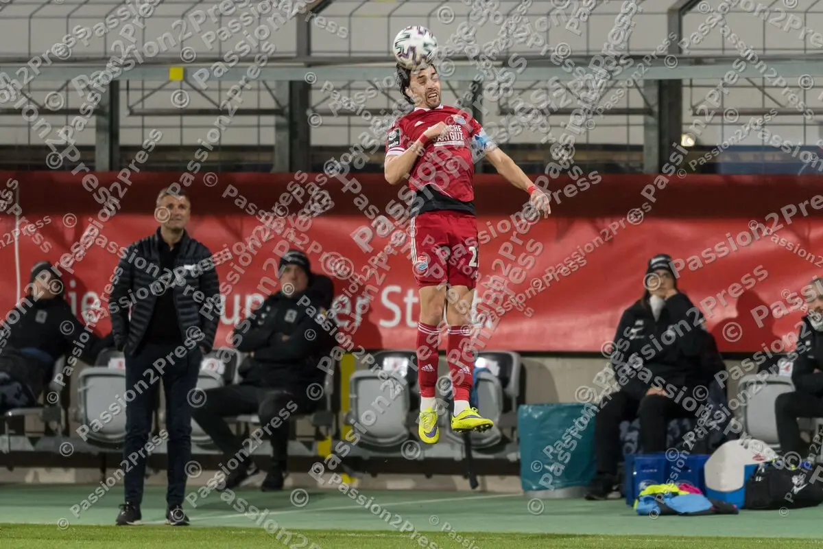 M60UHG_20210226_0239