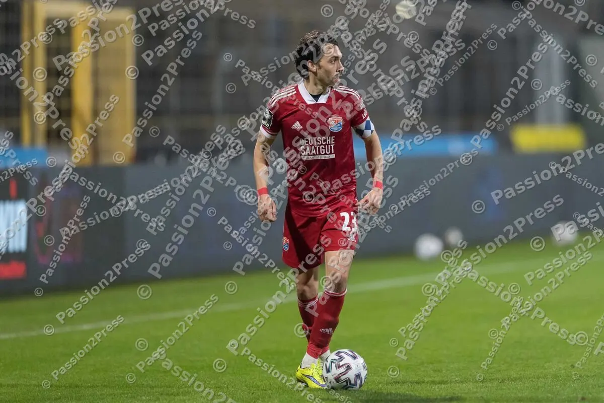 M60UHG_20210226_1181