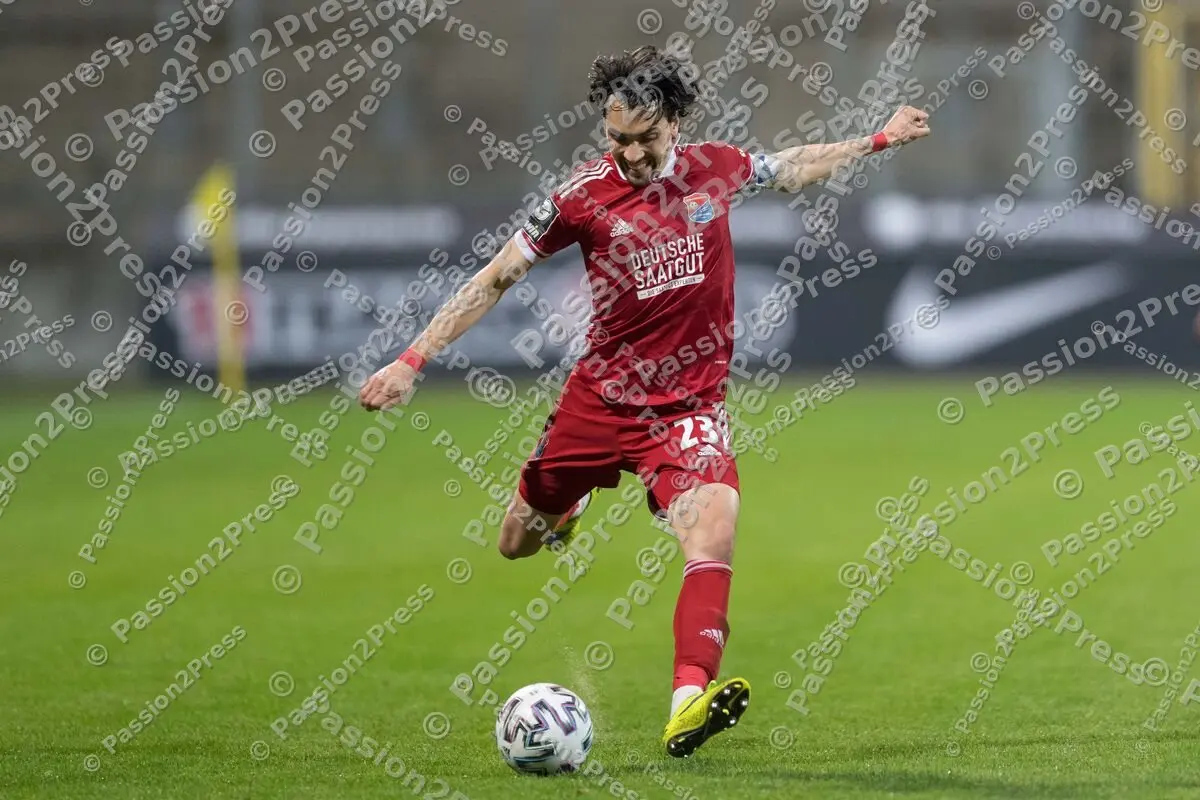 M60UHG_20210226_1184