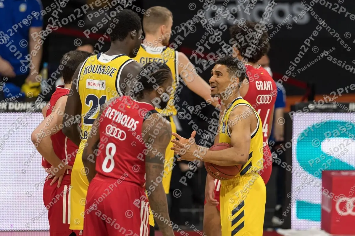 FCBBAB_20210425_0318