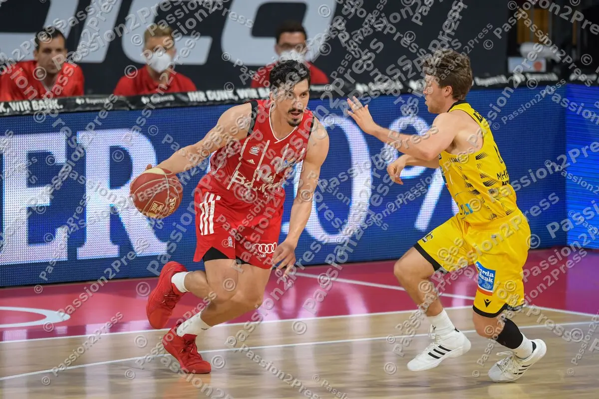 FCBLWB_20210604_0233