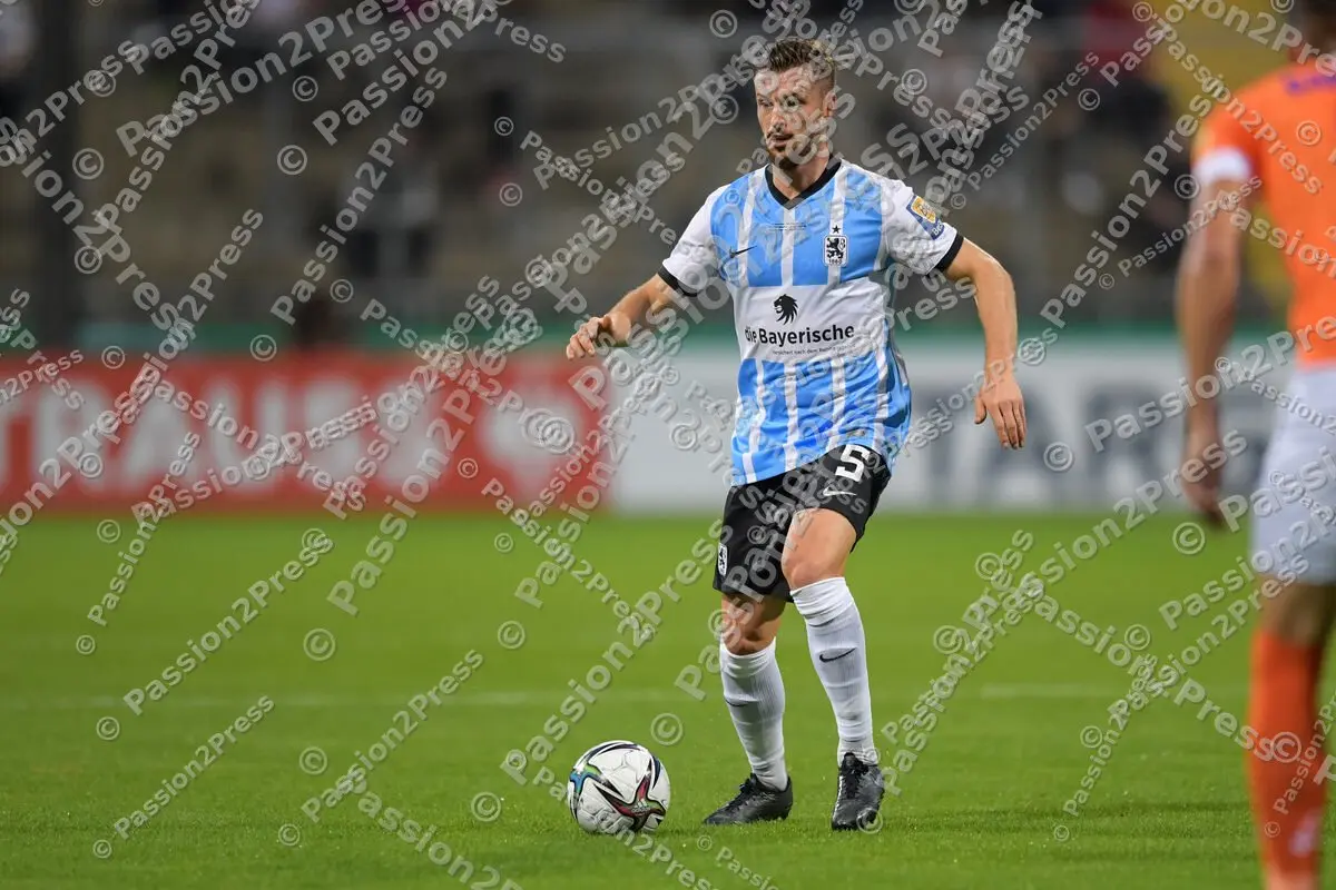 M60D98_20210806_0318