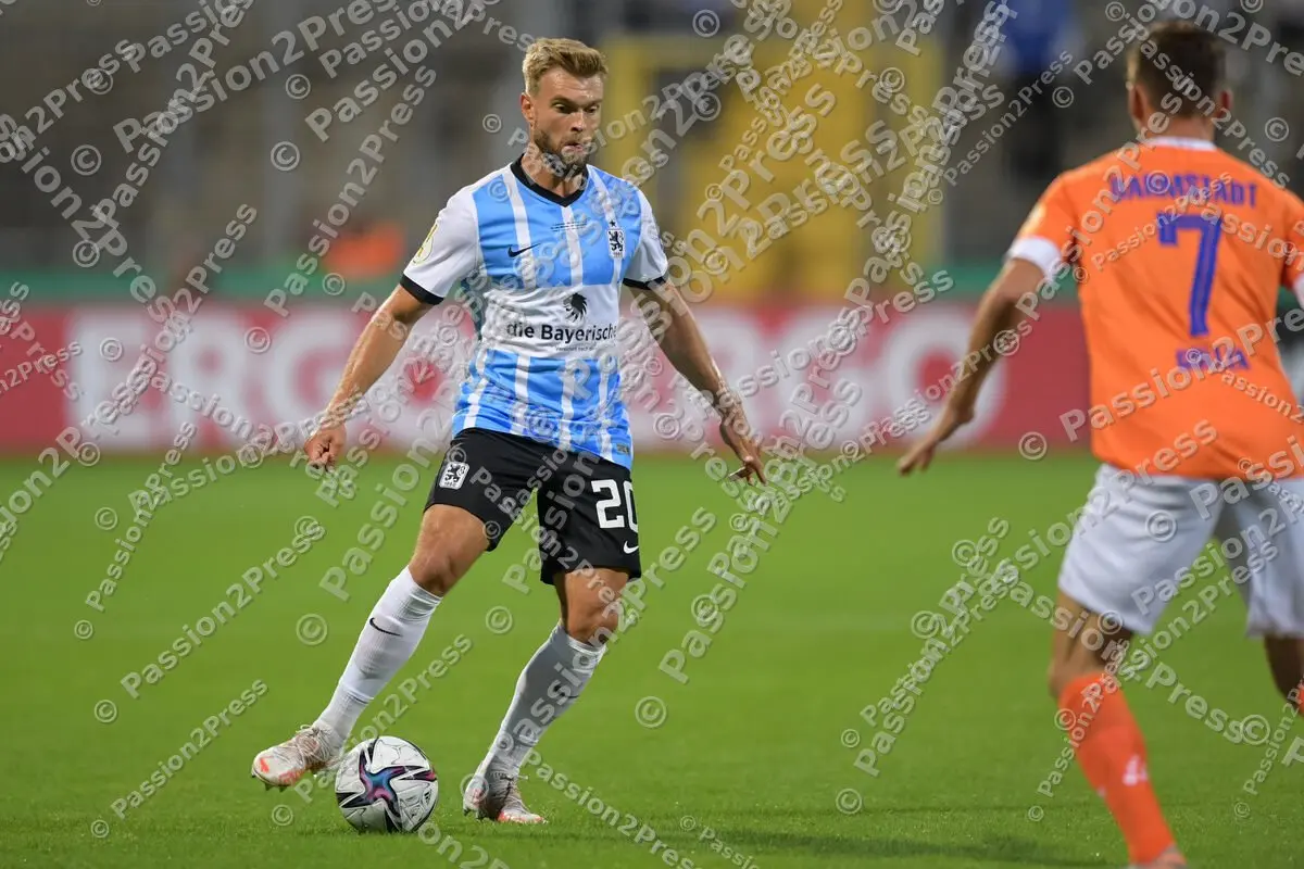 M60D98_20210806_0325