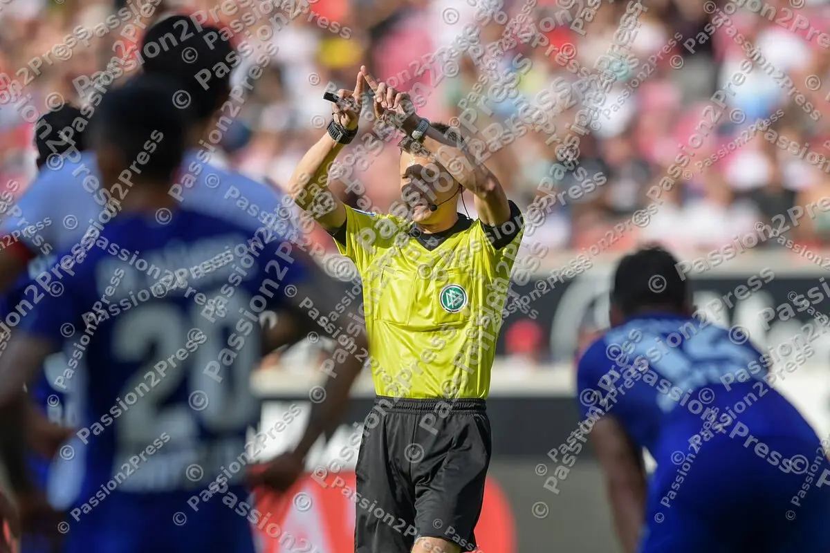 VFBB04_20210919_0982