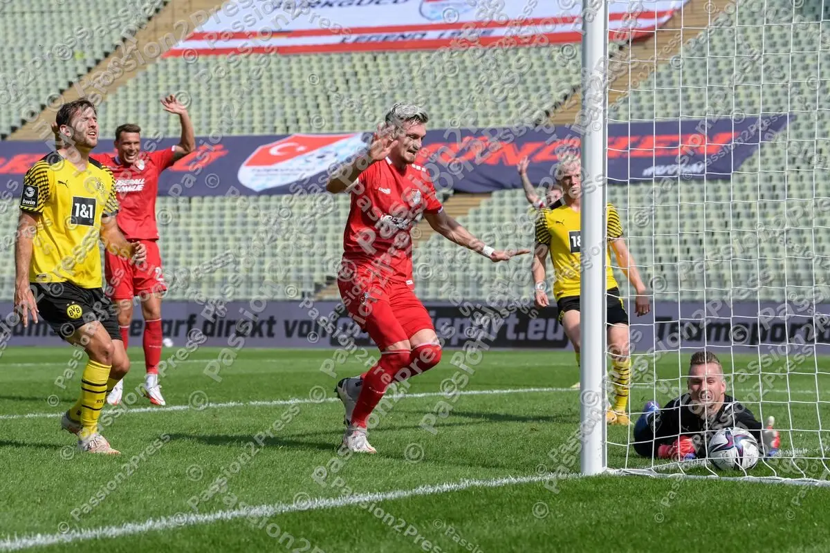 TGMBVBII_20210926_0676