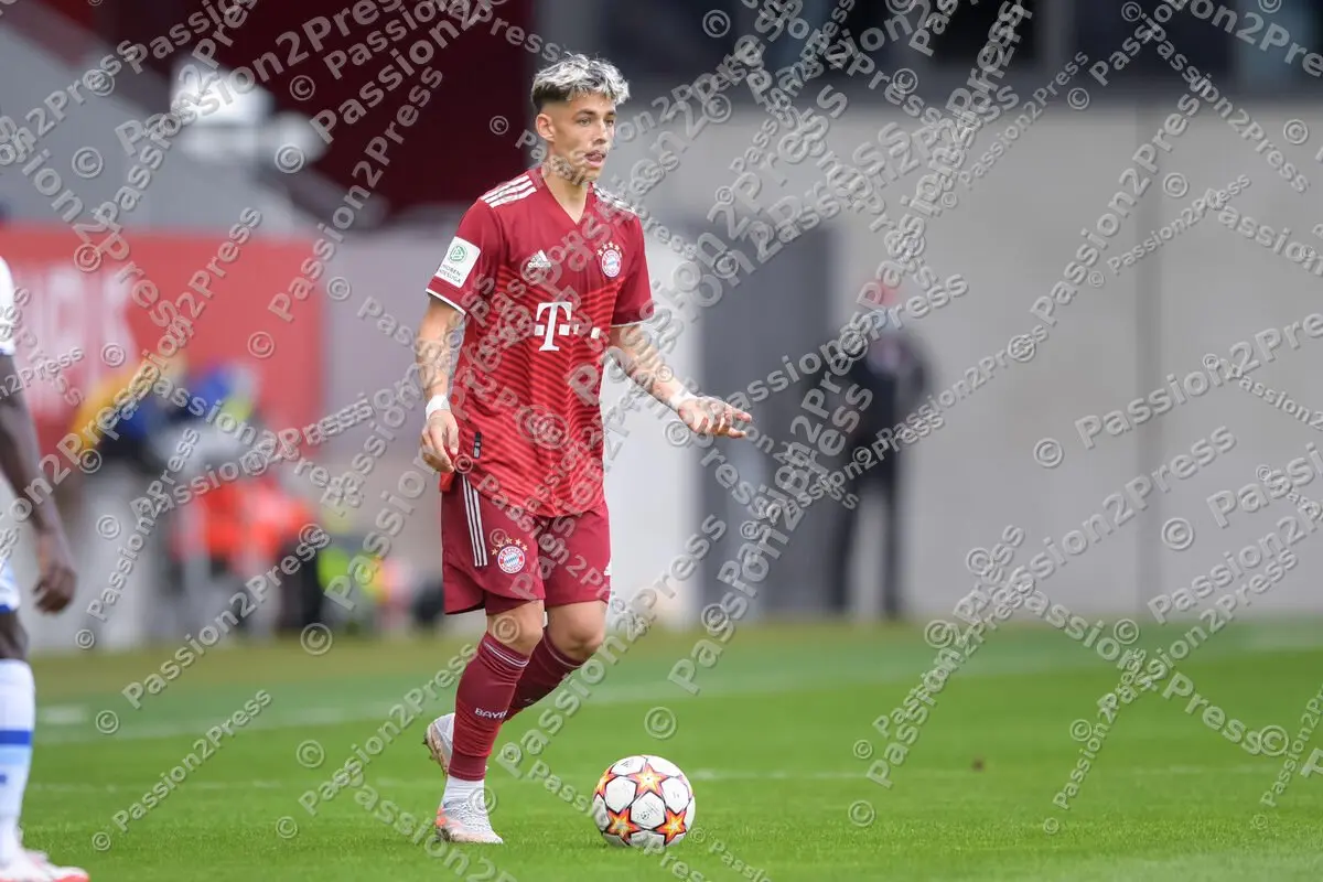 FCBDKU19_20210929_0242