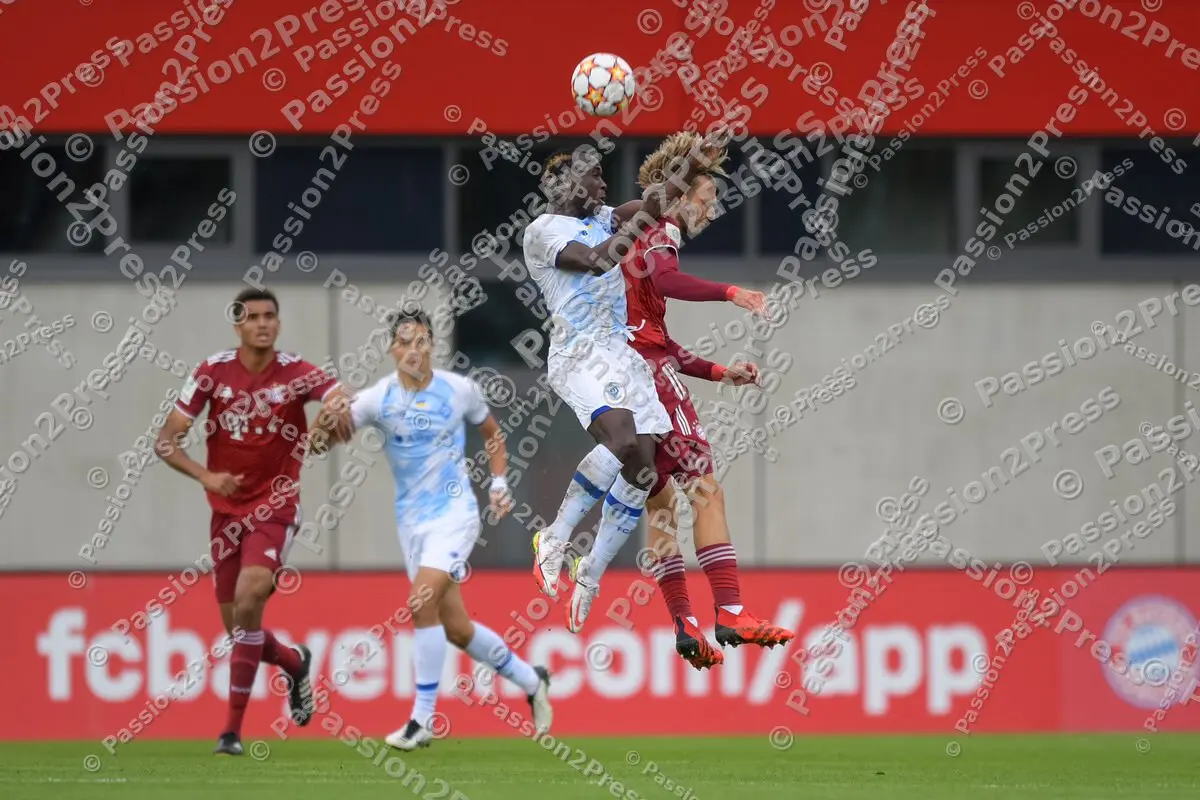 FCBDKU19_20210929_0356