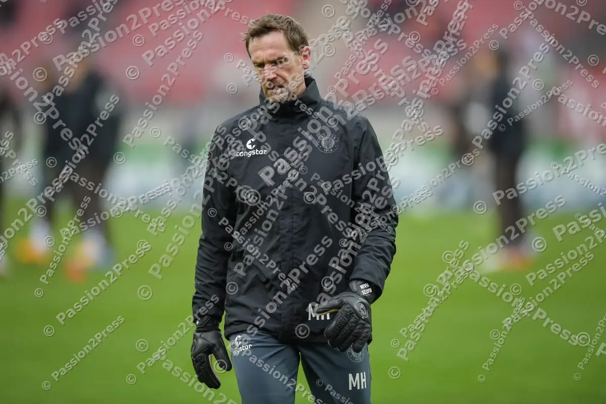 FCNFCS_20211128_0064