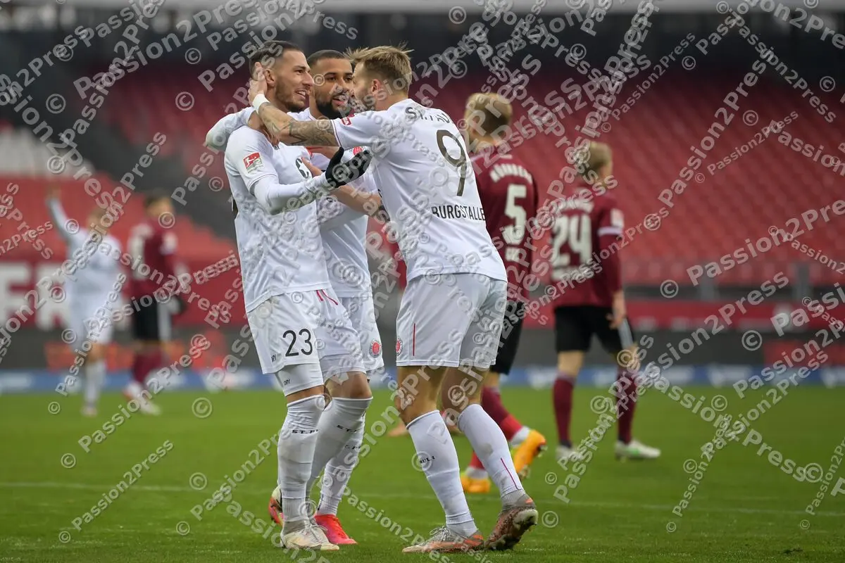 FCNFCS_20211128_0406