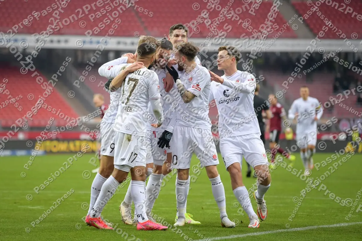 FCNFCS_20211128_0451