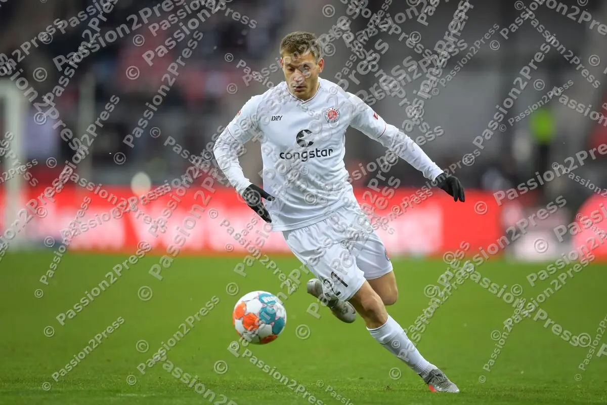 FCNFCS_20211128_0684