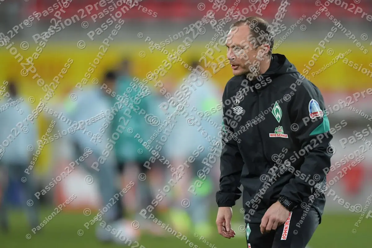 SSVSVW_20211210_0135