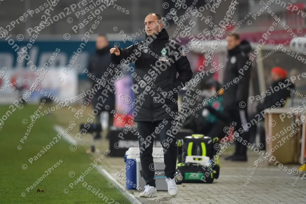 SSVSVW_20211210_0321