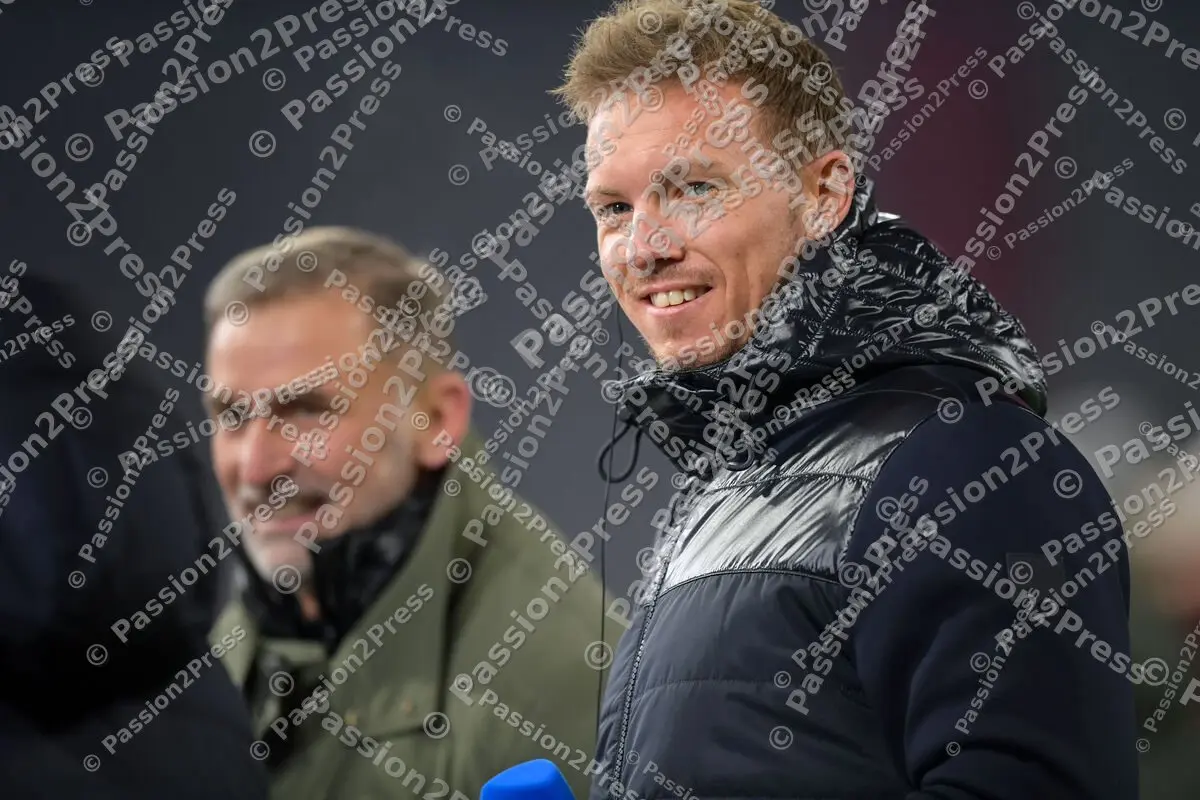 FCBWOB_20211217_0100