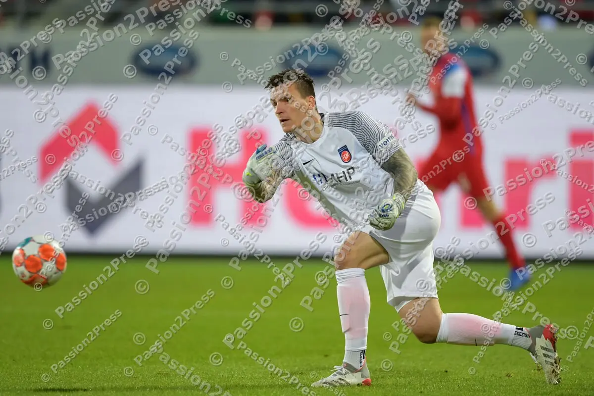 FCHH96_20220204_1101