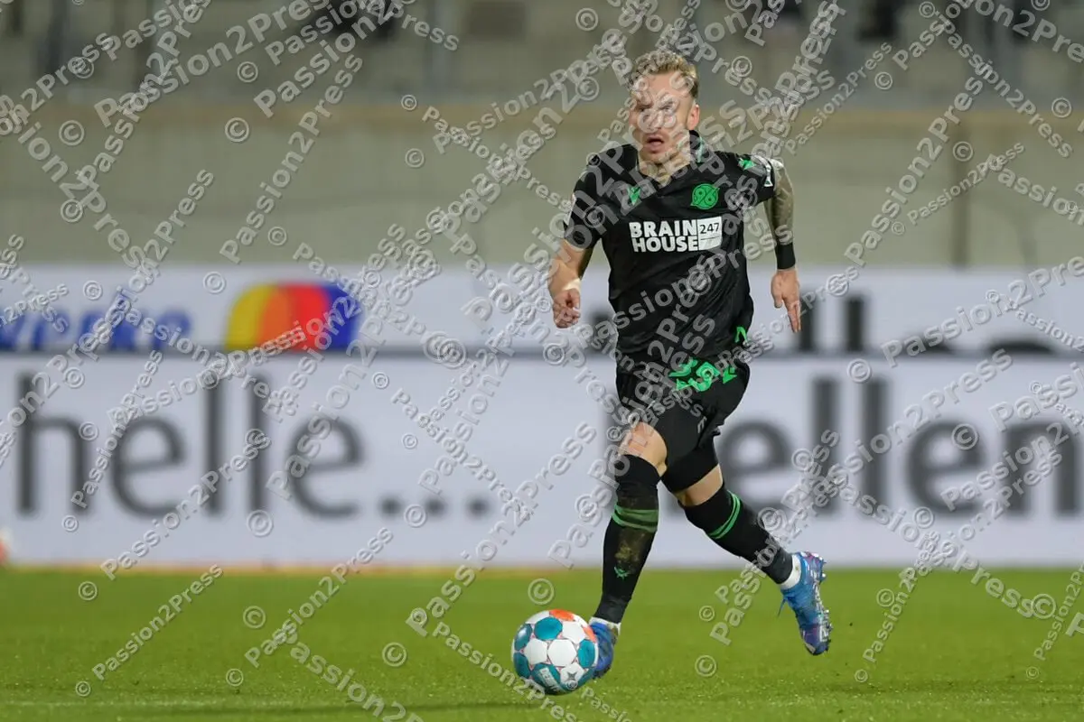 FCHH96_20220204_1174