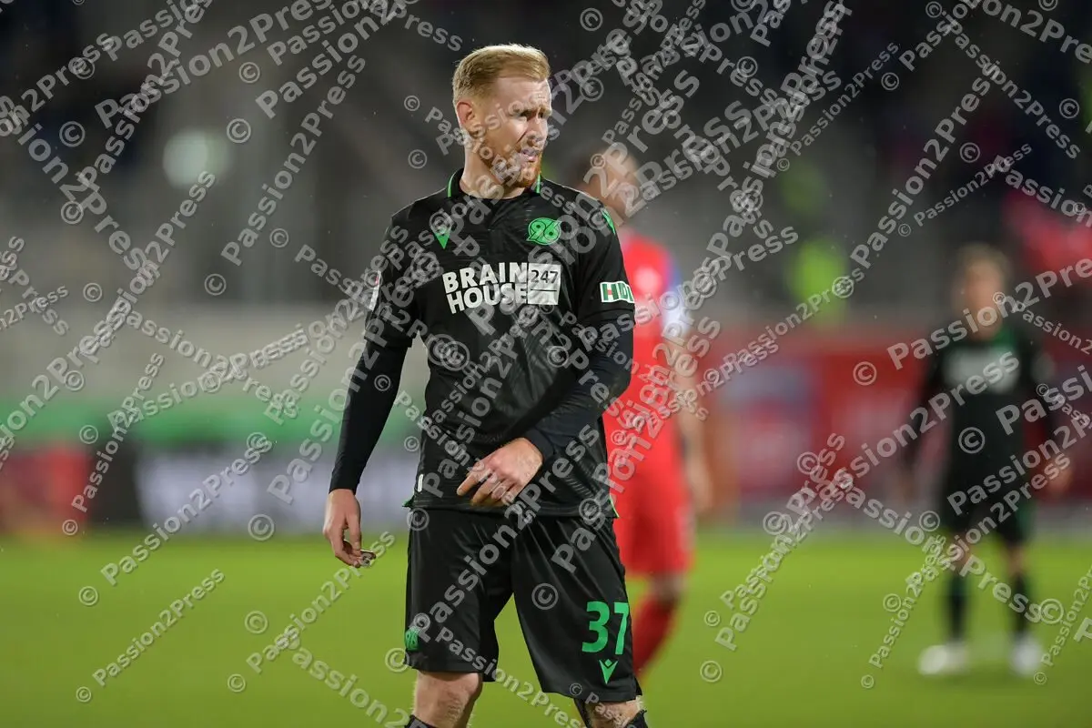 FCHH96_20220204_1239