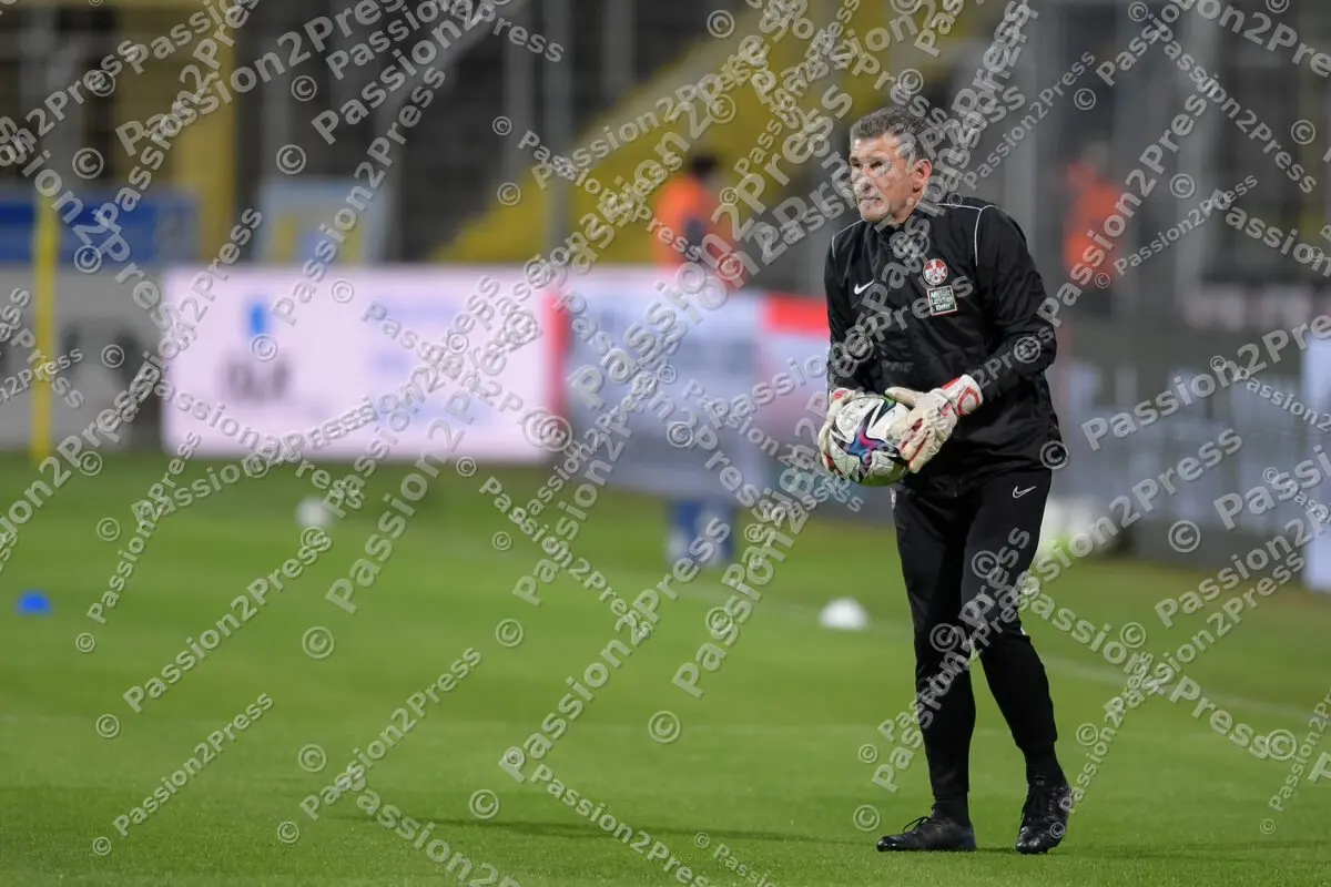 M60FCK_20220301_0253