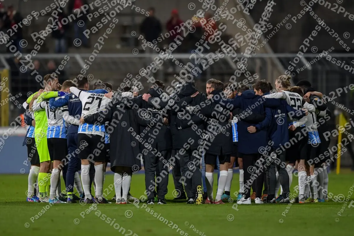 M60FCK_20220301_1764