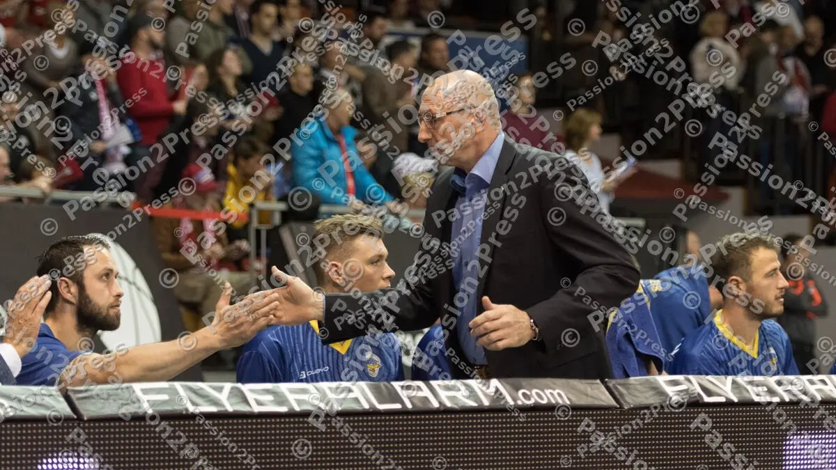 mf_FCBBOLD_20170422_0024