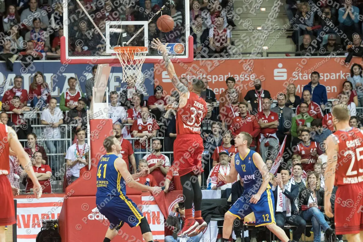 mf_FCBBOLD_20170422_0119