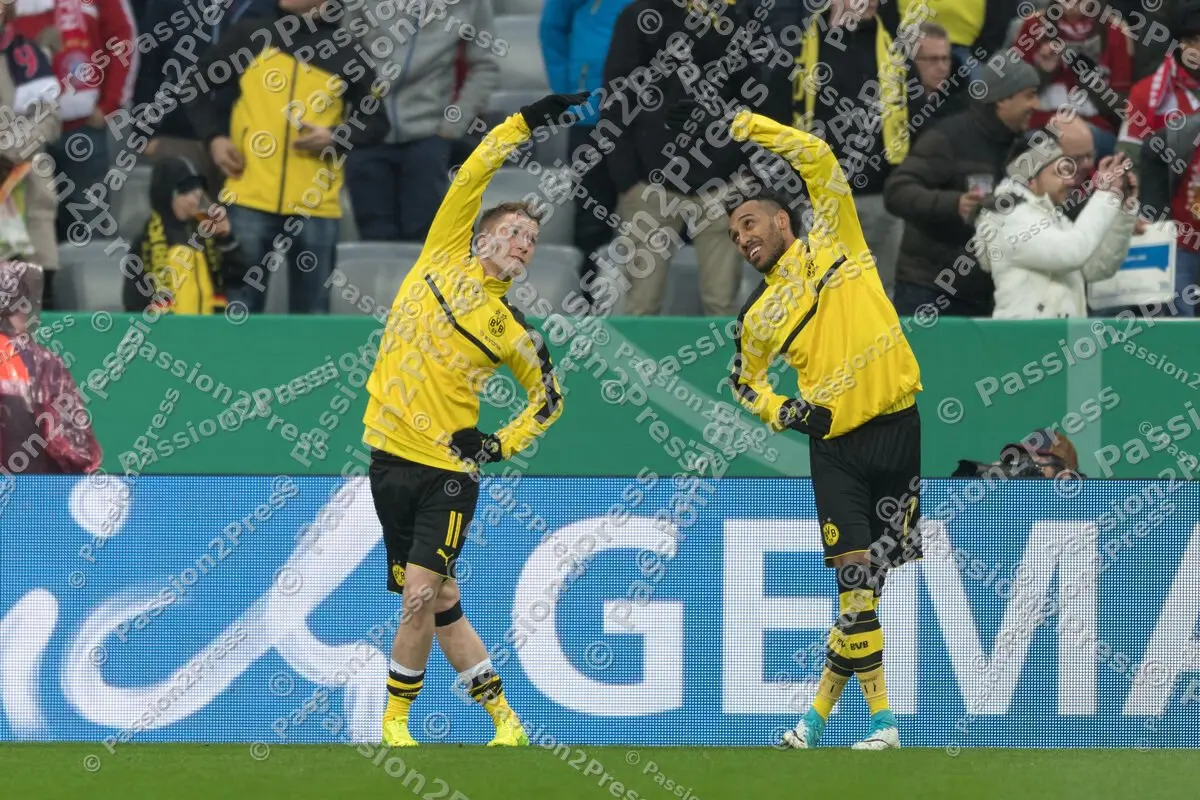 mf_FCBBVB_20170426_0118