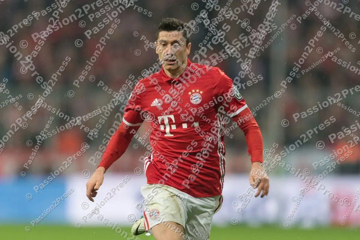 mf_FCBBVB_20170426_0800