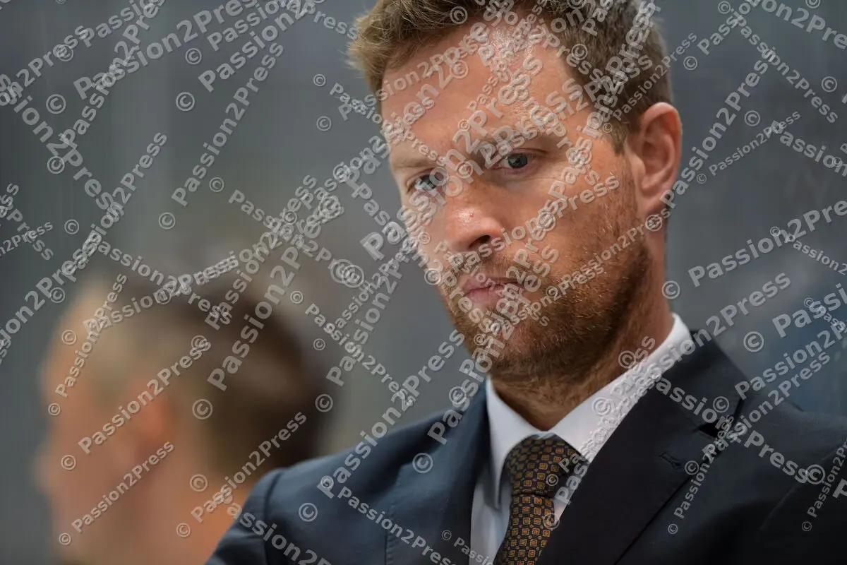 RBMWOB_20220420_0124