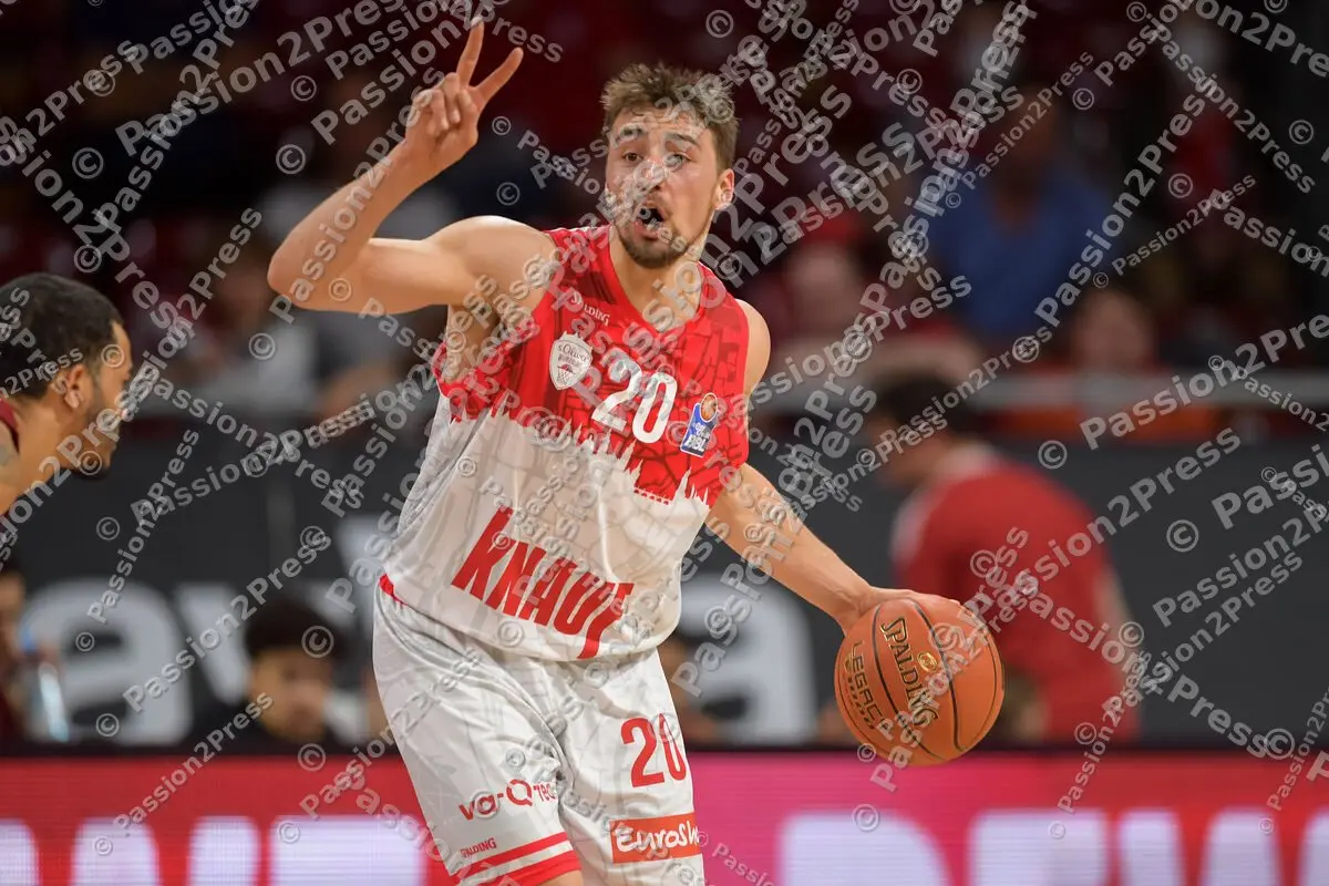 FCBBWBG_20220501_0401