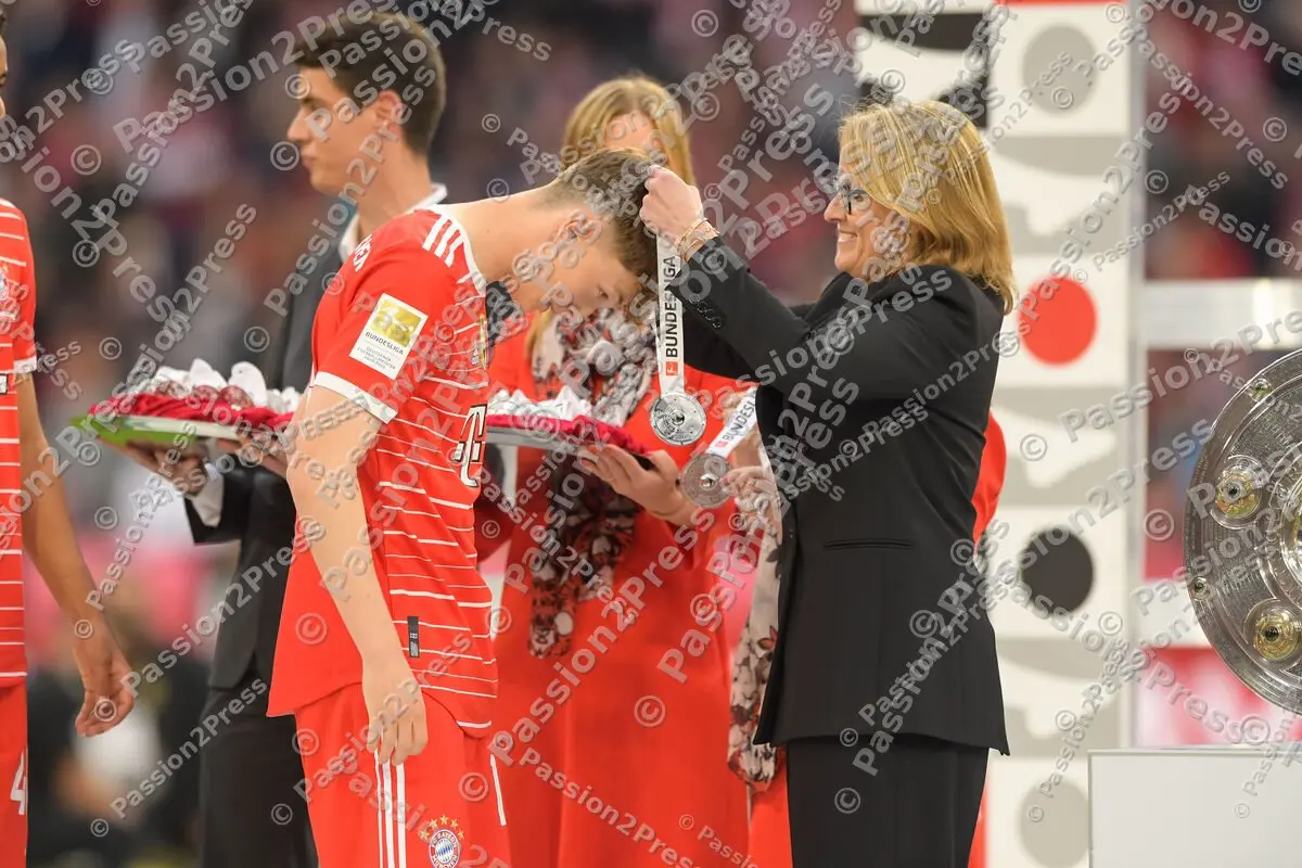 FCBVFB_20220508_1918