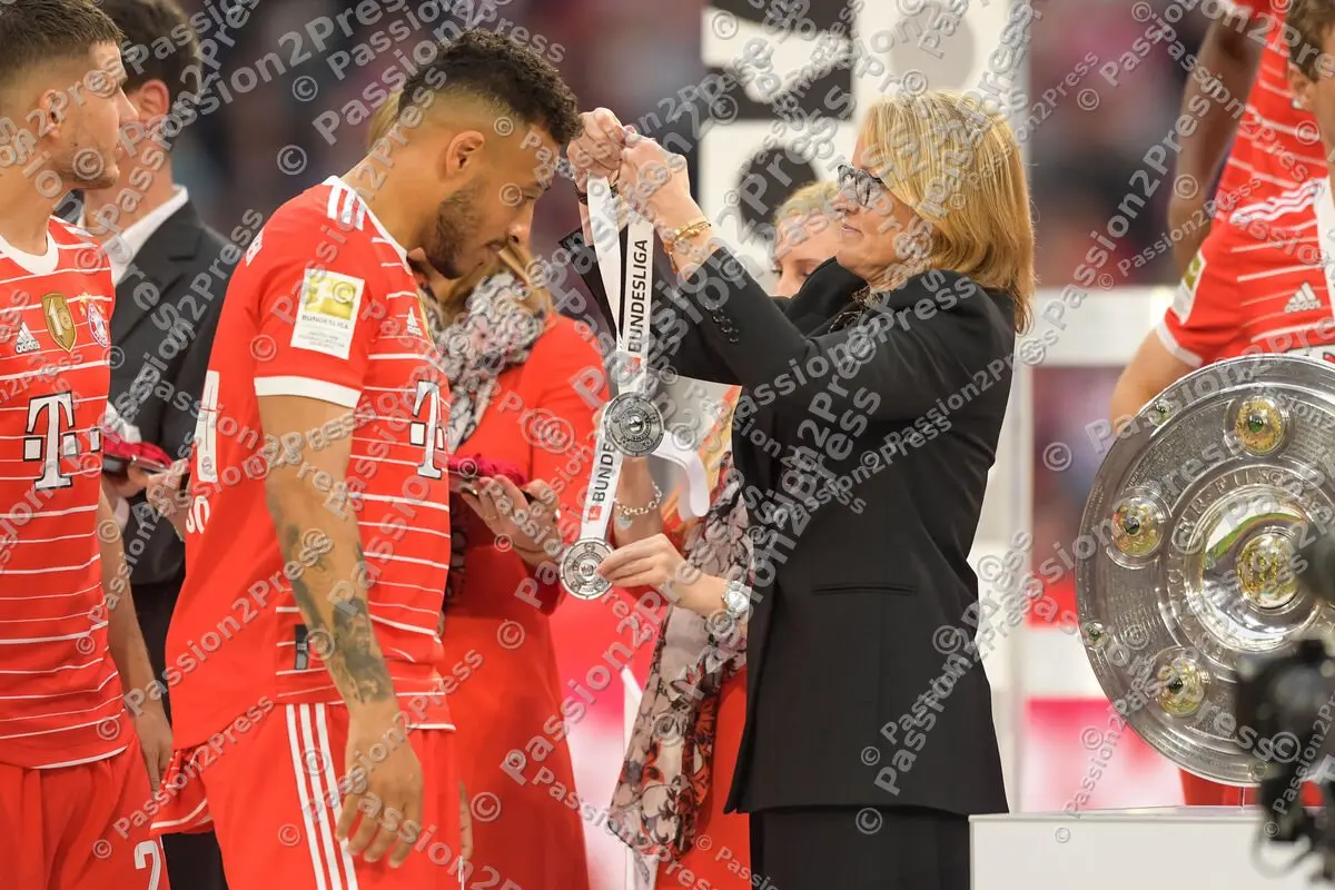 FCBVFB_20220508_2049