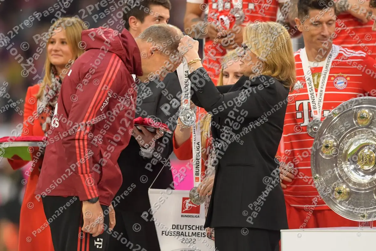 FCBVFB_20220508_2149