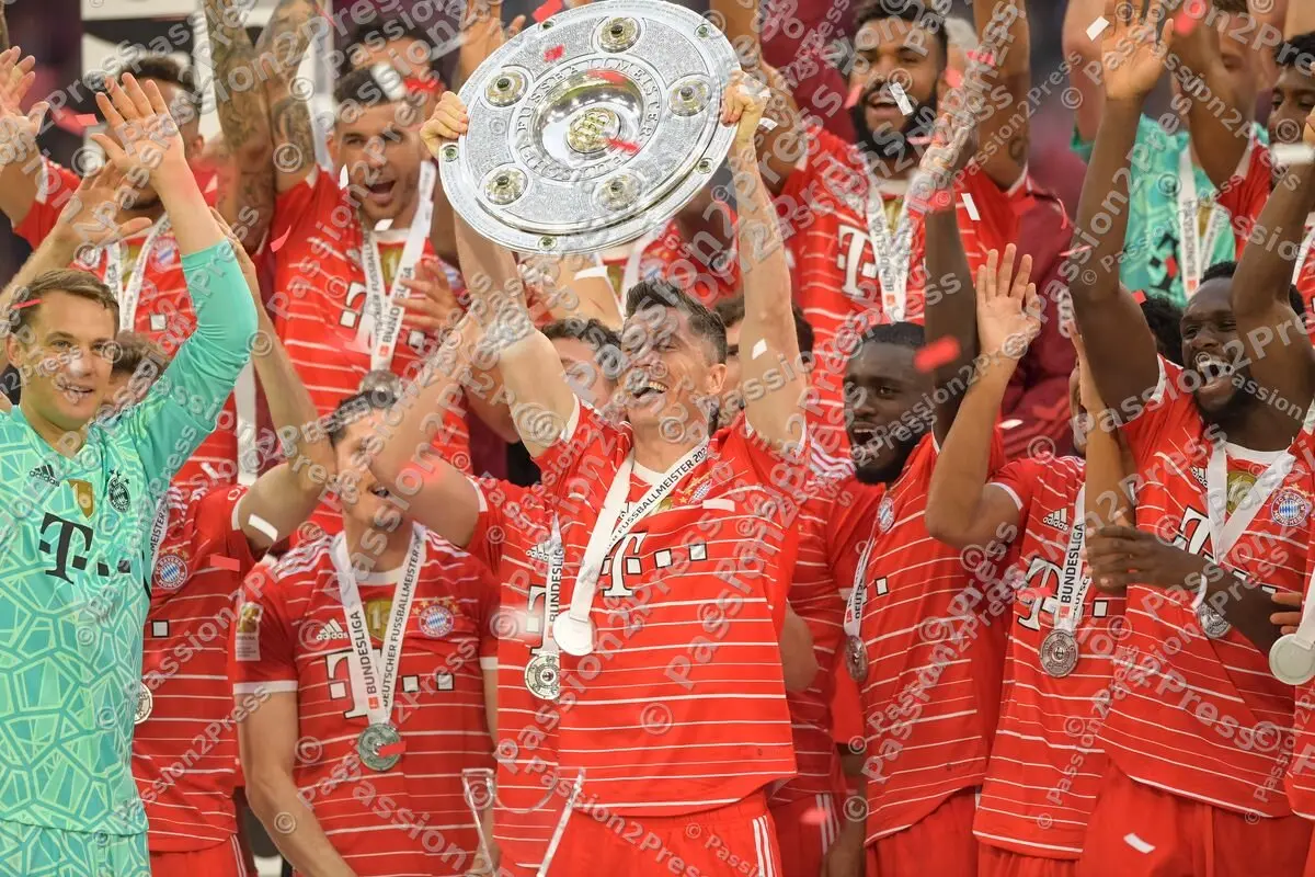 FCBVFB_20220508_2332