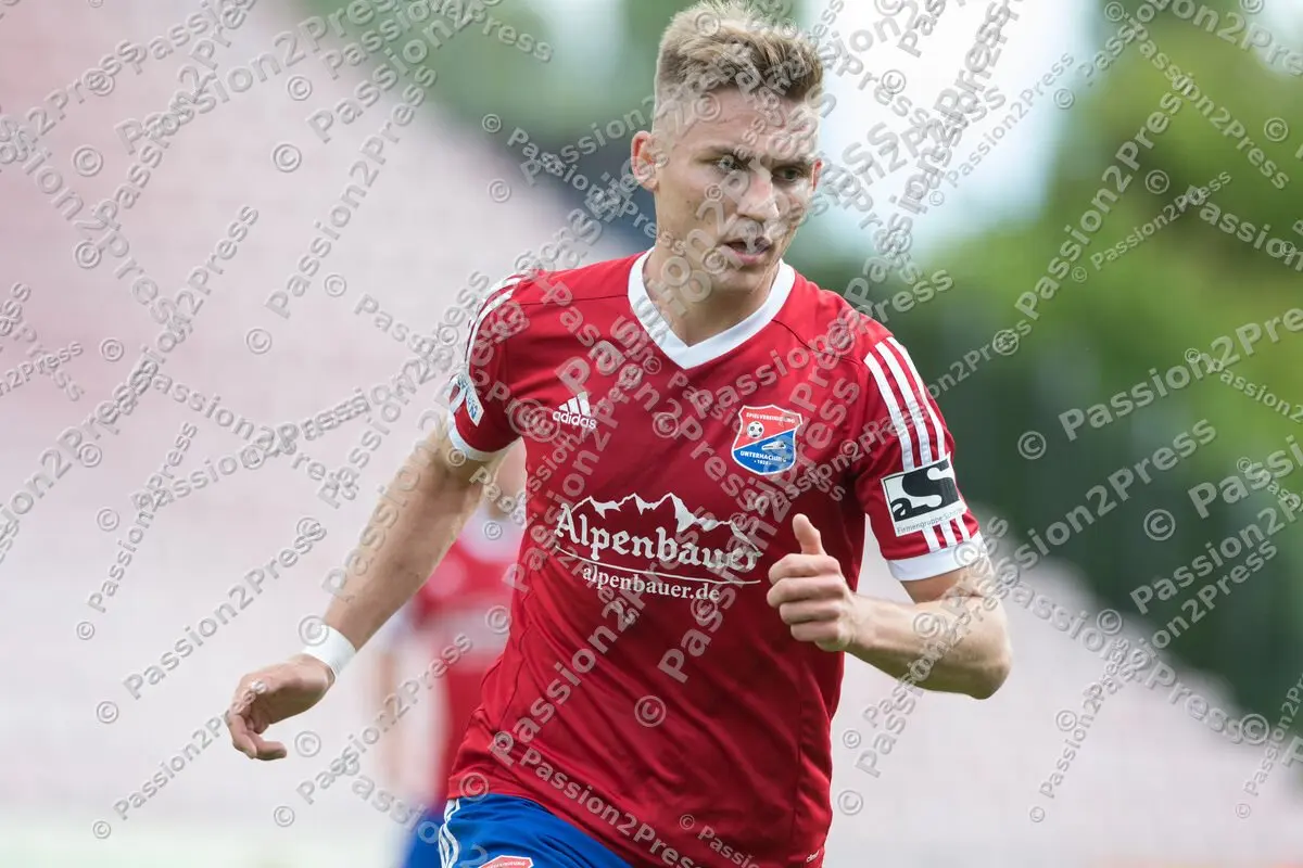 mf_UHGBAY_20170513_0268