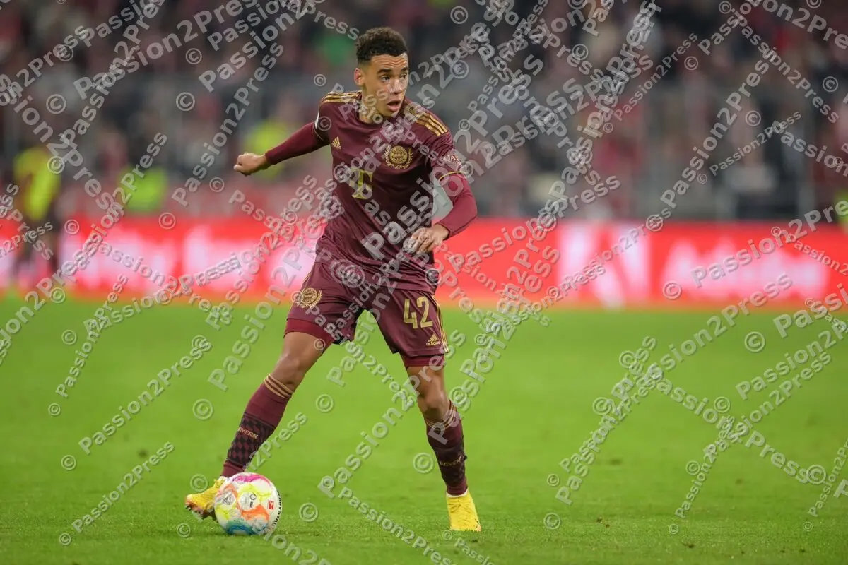 FCBB04_20220930_1383-2