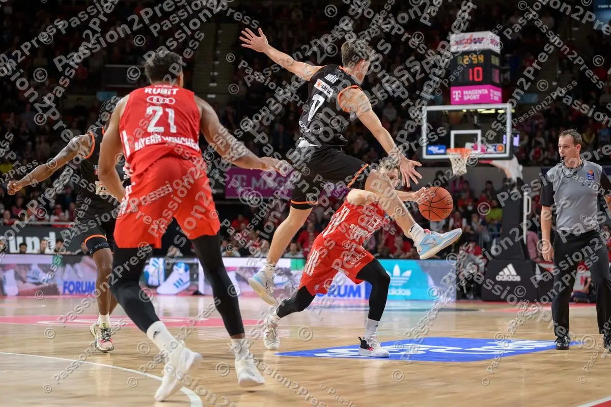 FCBBRU_20221001_2307