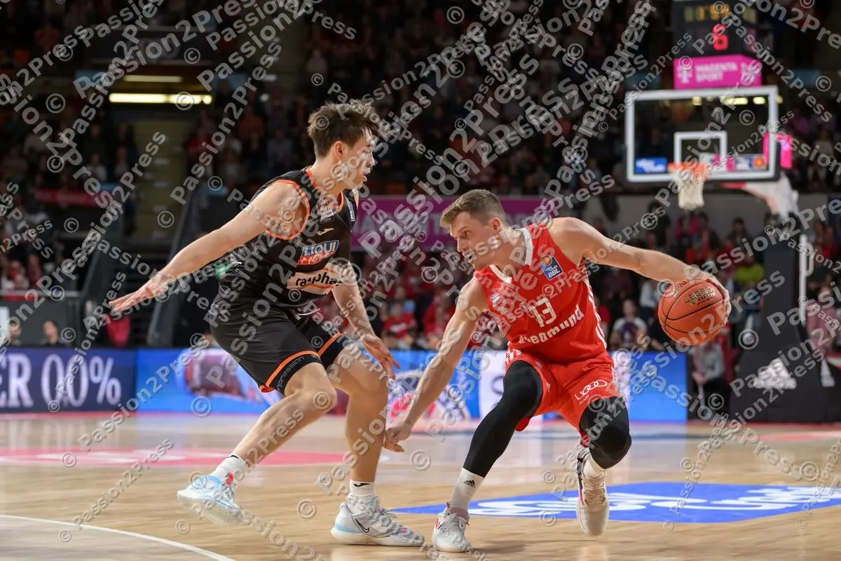 FCBBRU_20221001_2325