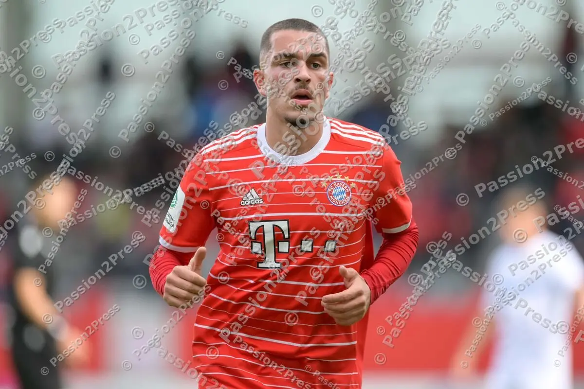 FCBVPY_20221004_0302