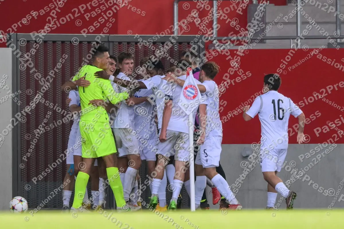 FCBVPY_20221004_1034