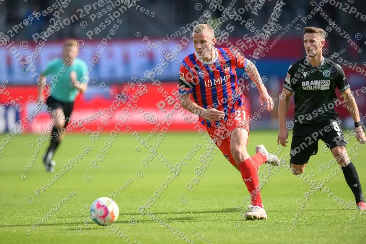 FCHH96_20221009_1074