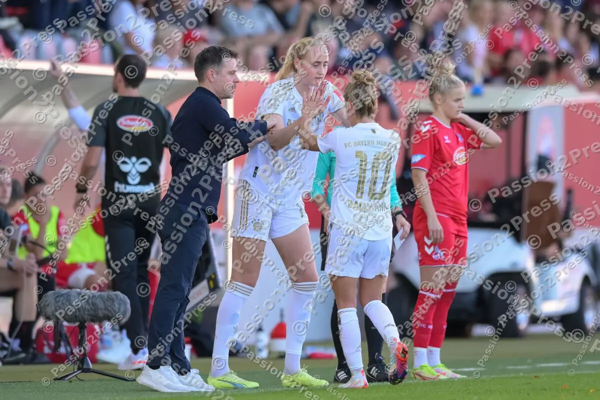 FCBFFCK_20221016_2166