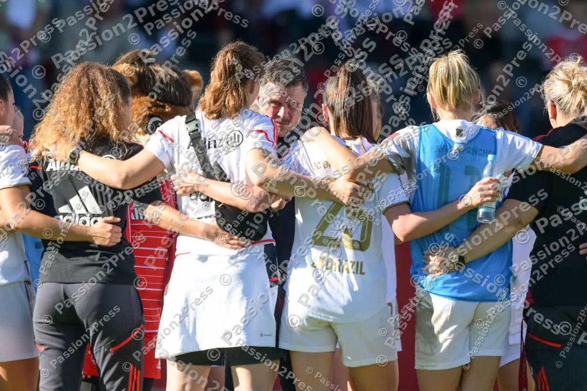 FCBFFCK_20221016_2350