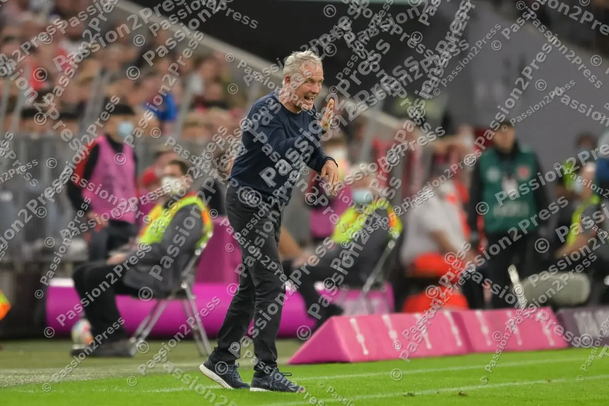 FCBSCF_20221016_1735