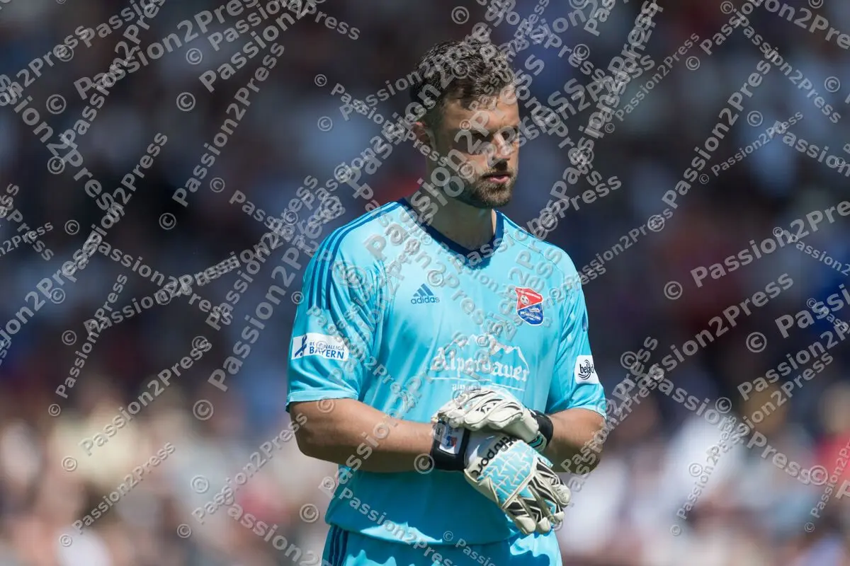 mf_UHGSVE_20170528_0619