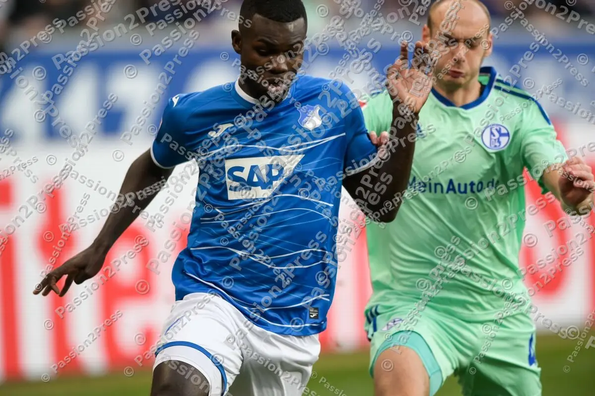 TSGS04_20230409_0596