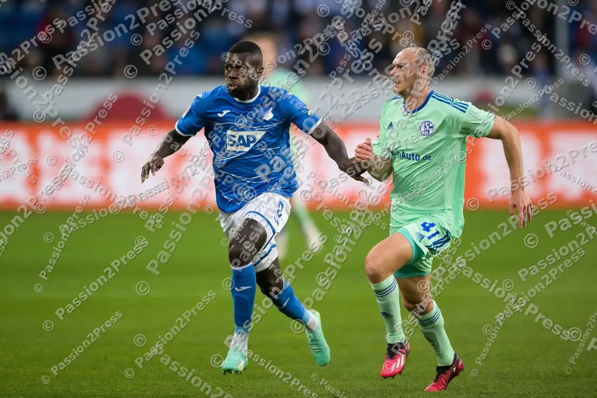 TSGS04_20230409_0896