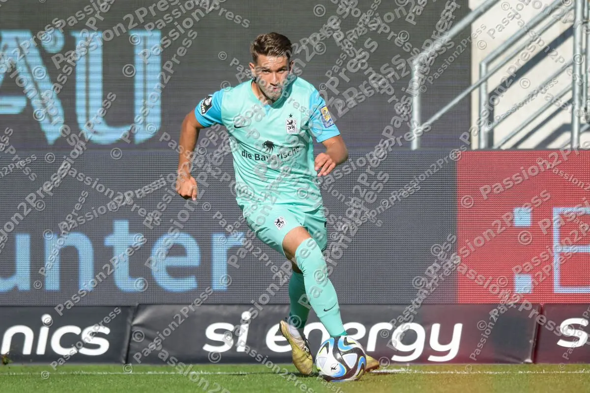 FCIM60_20230916_0637