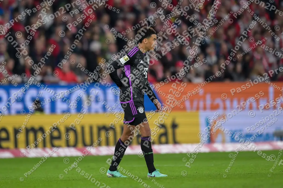 FSVFCB_20231021_1674